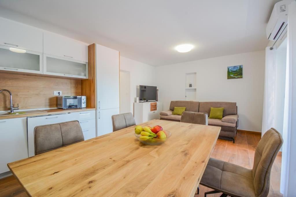 Kruševo Villa With Amazing View And A Private Pool, Susnjar 1 מראה חיצוני תמונה